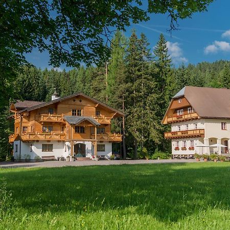 Bio-Holzhaus Und Landhaus Heimat รัมเซา อัม ดาคชไตน์ ภายนอก รูปภาพ